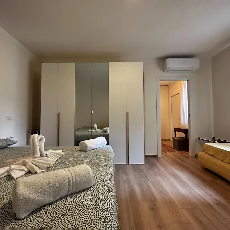 Extravaganza And Center Apartmanhotel Cagliari