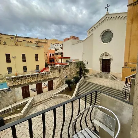 Extravaganza And Center Apartmanhotel 4*